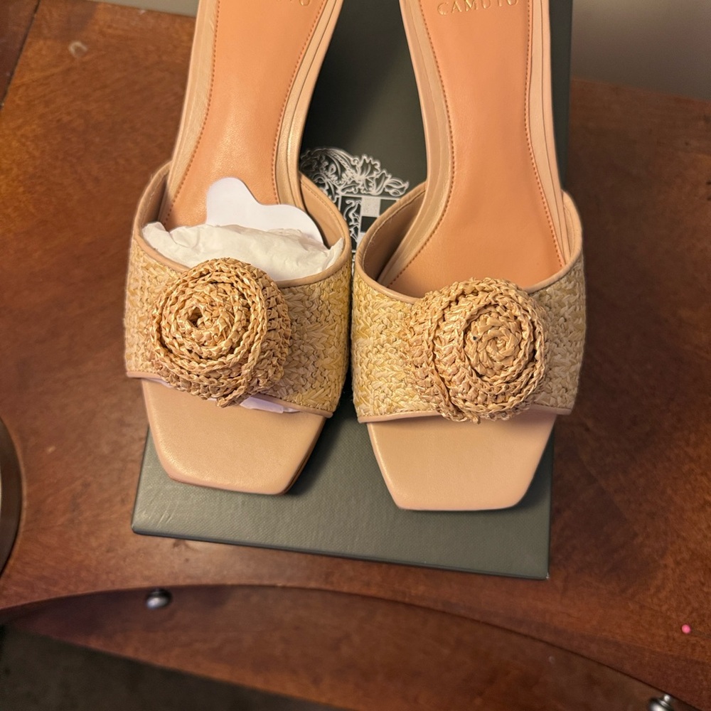 Vince Camuto Beige Woven Mules - Picture 11 of 15